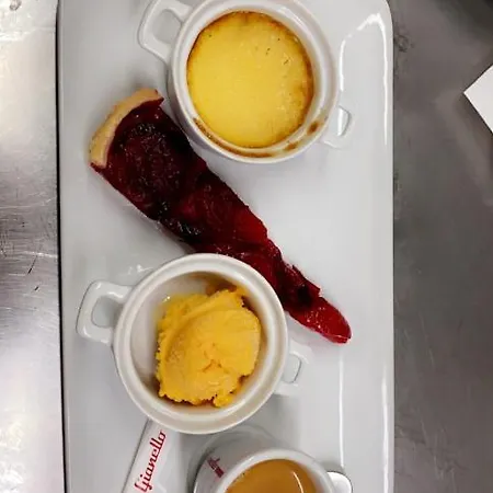 Hotel La Claie Des Champs